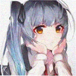 何翯